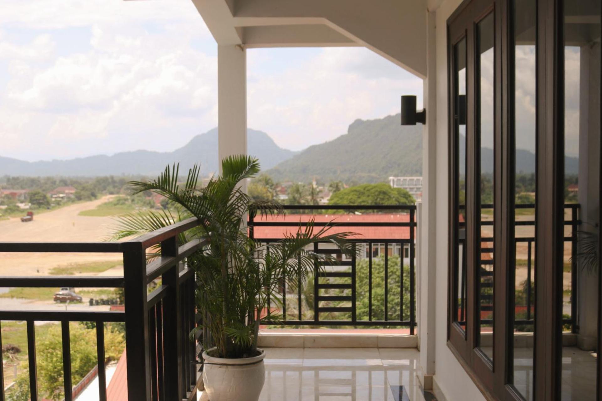 Vang Vieng Consiana Hotel Екстер'єр фото