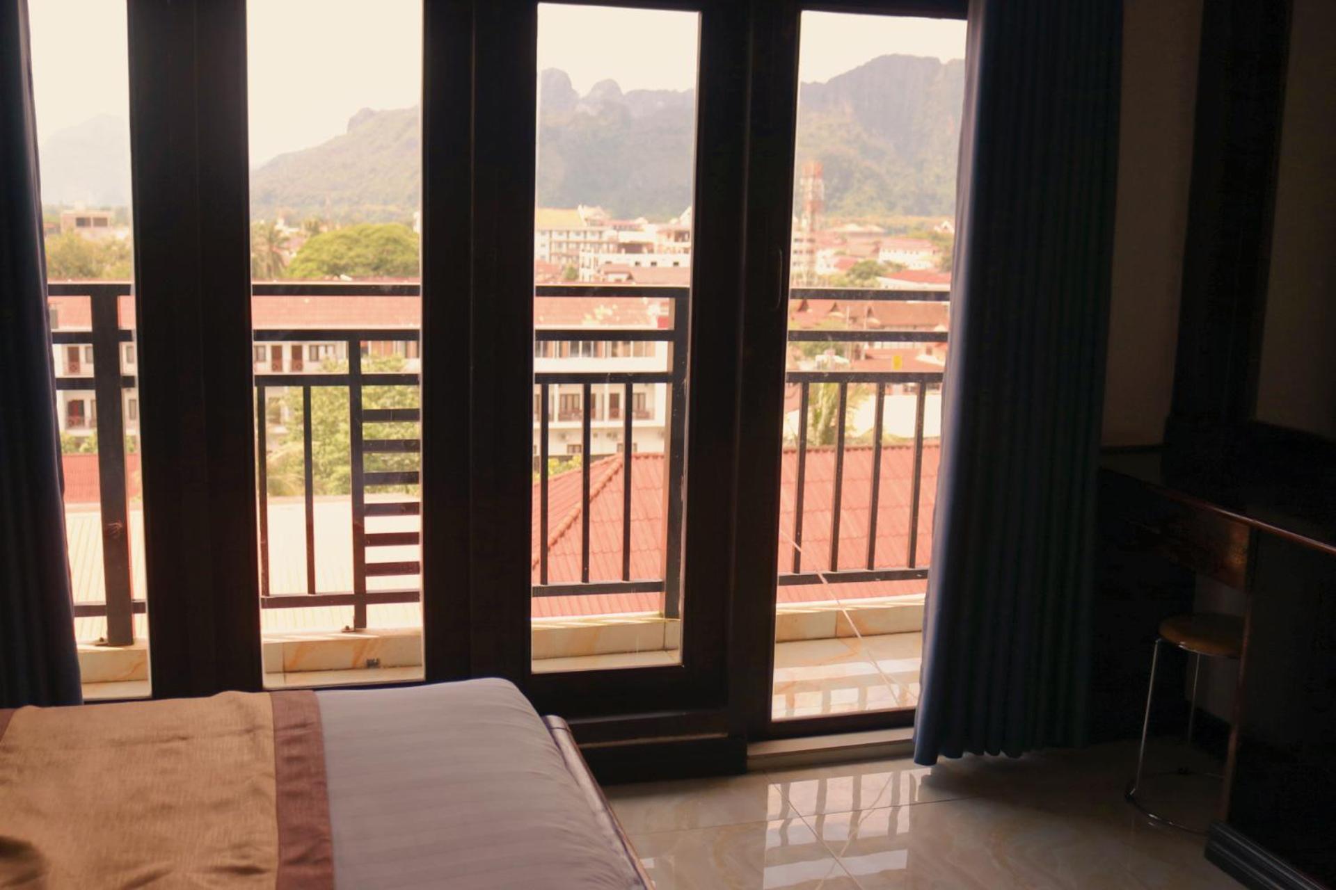 Vang Vieng Consiana Hotel Екстер'єр фото