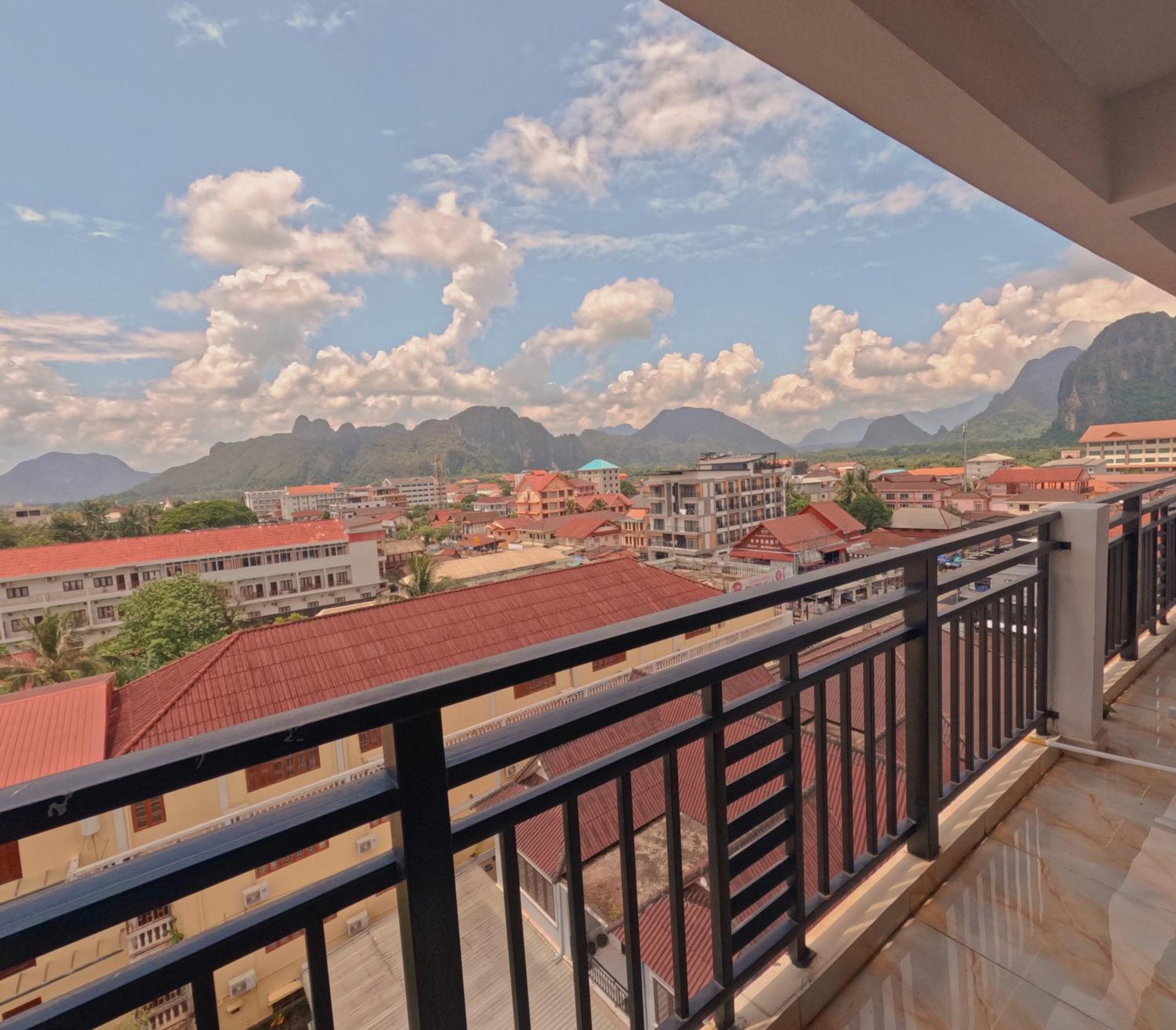 Vang Vieng Consiana Hotel Екстер'єр фото